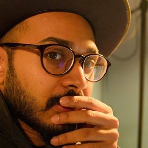 Meet your Posher, Salik